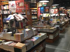 -西西弗书店&矢量咖啡(凯德晶萃广场店)