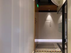 -齐玉齿科JADENTAL
