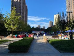 -三旗百汇商品城