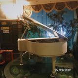 曾经的重庆商务咖啡顶流“两岸咖啡”是否没落了？