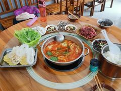 -苗侗地道红酸.酸汤鱼·酸汤牛肉