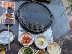 -彭妈家•韩国烤肉料理(张杨路店)