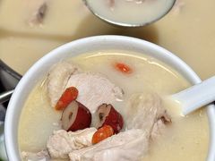 -煲王粤菜餐厅(中侨中心店)