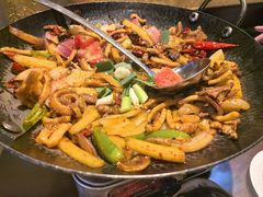-富正毅三下锅·湘西韵味(天门山索道店)