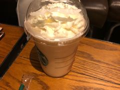 -星巴克(宝山万达店)