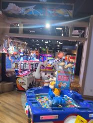 -卡通尼乐园(新达汇三林店)