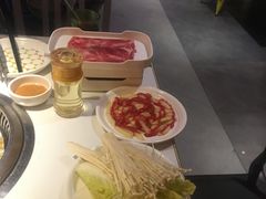 -钱小奴创意自助餐厅·山野黑猪肉畅吃(苏州昆山招商花园城店)