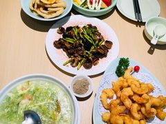 -吕氏疙瘩汤·新派鲁菜(欢乐汇店)