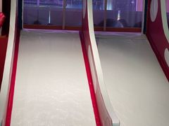 -涨巢·潮玩水疗局