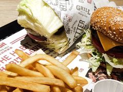 -The Habit Burger Grill 哈比特汉堡(复兴soho店)
