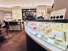 自助取餐区-PAUL LAFAYET 法式甜品(港汇广场店)