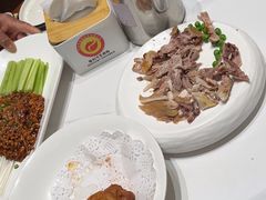 -梅利汴京烤鸭•开封豫菜地标店(东大街店)