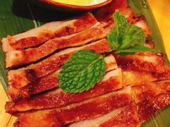 猪颈肉-默加东南亚美食(大宁音乐广场店)