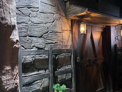 -暴风岛沉浸式体验馆(百联世纪店)