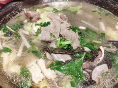-谢老五跷脚牛肉·非遗传承店