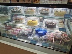 面包甜点陈列柜-DQ·蛋糕·冰淇淋(新玛特分店)