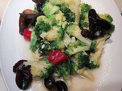 -吕记老鸭汤·徽菜馆(东营路店)