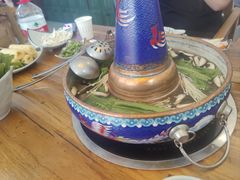 -毛辣果·贵州红酸汤牛肉火锅(西单店)