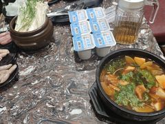 -啊美丽炭火烤肉(滑翔一店)