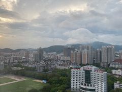 -广州天河希尔顿酒店