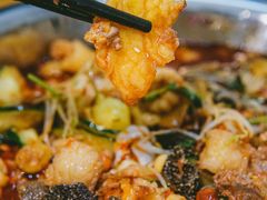 -周良天山牛杂城(天山路总店)