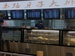 大堂-马路牙子地桌烤肉(工体店)