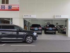 -成都华星西蒙上汽大众4S店(羊西线店)