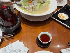 -龙悦湾酒家·八阵鱼生·渔人码头店