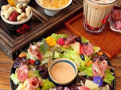 -ins森林童话餐厅coffee&bistro