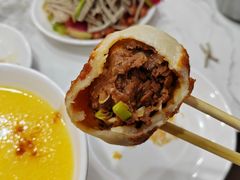 -尹记门钉肉饼(丰台站店)