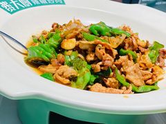 -费大厨辣椒炒肉(黄兴中心广场店)