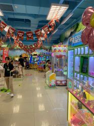 -莫莉幻想儿童乐园(武汉保利广场店)