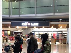 -日上免税店(三径路t3店)