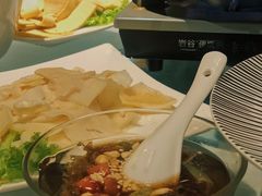 -泉味道贵州厨房(三里河店)