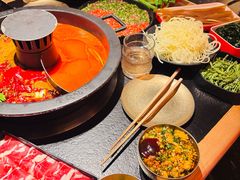 -晓宇重庆火锅(西安荟聚店)