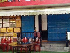 -刘姐啤酒鱼民族演艺餐厅(西街总店)