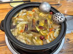 -菌之家·专业纯野生菌火锅·特色炒菌