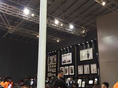 -东浩兰生上海世博展览馆