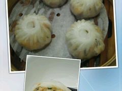 至尊黑虎掌菌皇珍珠饺-龙禧渔村酒楼