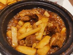 -闫府私房菜(经四路万达店)