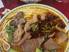 -金杨拉面王小吃面馆·牛三宝面·红烧牛肉粉