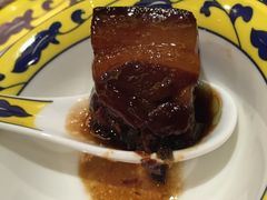 茅台坛子肉-都喜天丽富都青枫苑酒店-青枫小筑