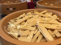 -龍歌自助小火锅(市南金茂湾店)
