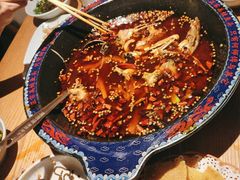 -何师傅美蛙鱼头(汉街店)