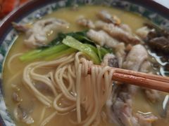 -明呈黄鱼面馆(斜土路店)