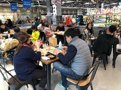 大堂-盒马鲜生(宝地店)