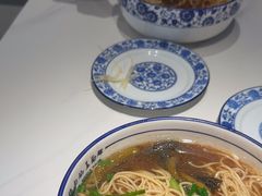 -镇南锅盖面馆(解放路店)