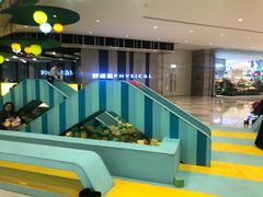 -奈雪的茶(国金中心店)