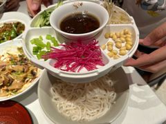 老北京炸酱面-大鸭梨烤鸭店(花园村店)