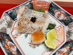 -橼舍鮨青木